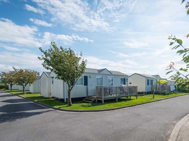 Park Kerlinga Hotel Bredene Exterior foto